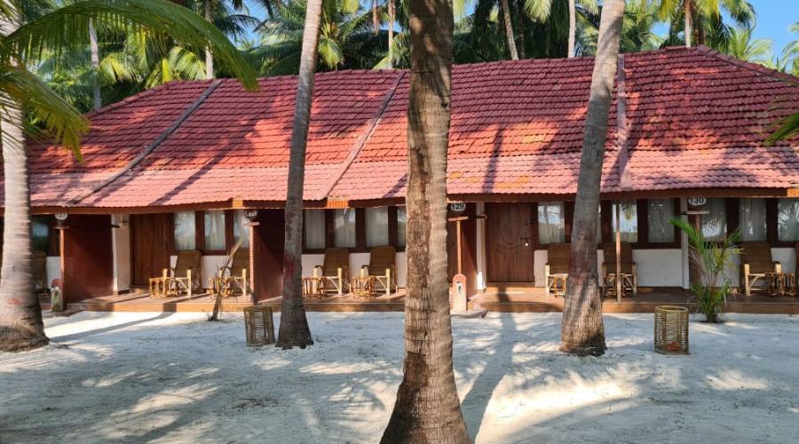 Laccadive Bangaram resort