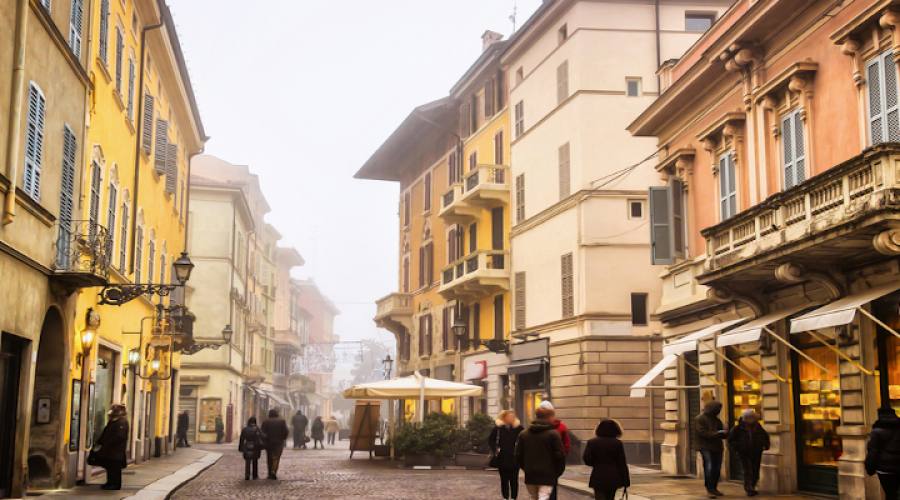 Strada del centro storico Parma