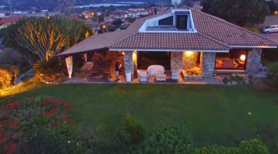 villa luxury