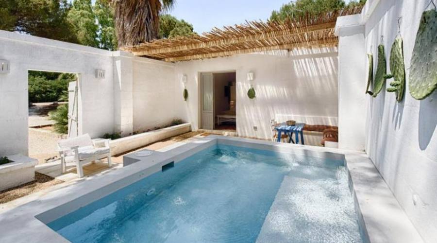 Piscina privata di alcune camere