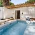 Piscina privata di alcune camere