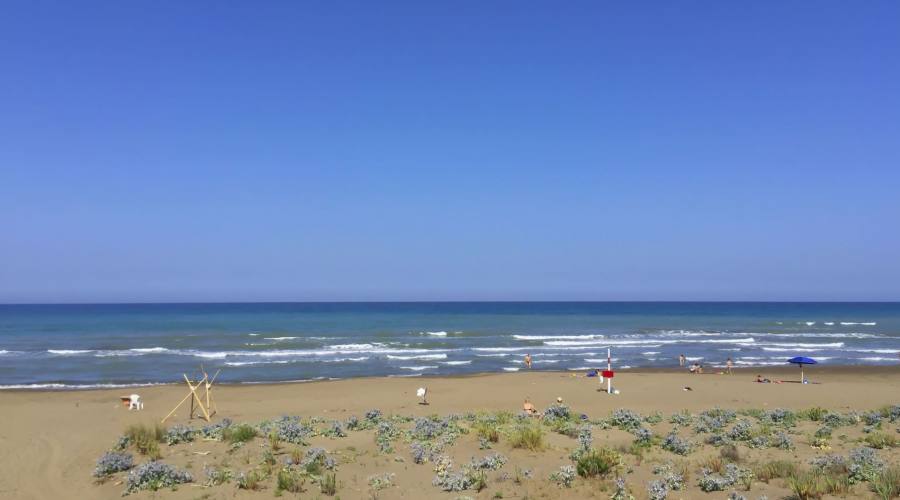 spiaggia libera