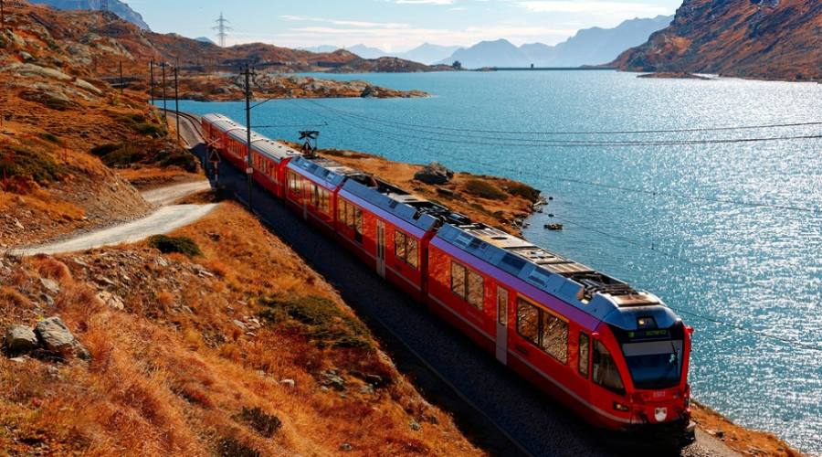 Trenino Rosso del Bernina - autunno