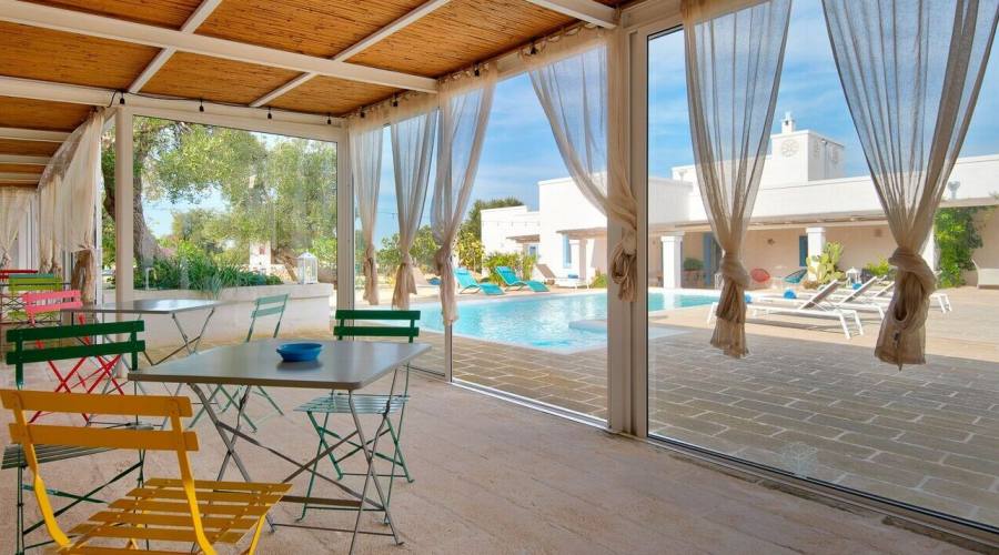 Zona Relax Villa Privata con Piscina in Puglia