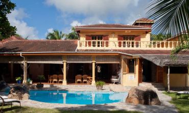 Castello Beach Hotel 4 stelle