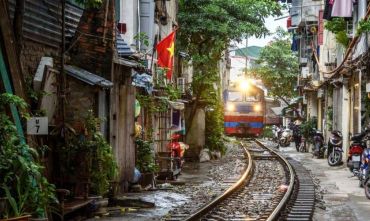 Tour di Gruppo Esperienza vietnamita da Hanoi a Saigon - partenza del 20 Dicembre 2024