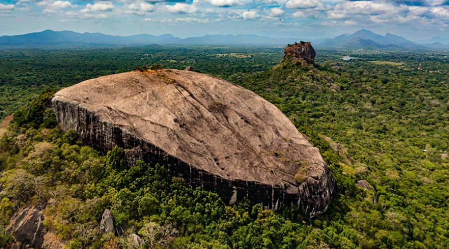 Pidurangala e Sigiriya