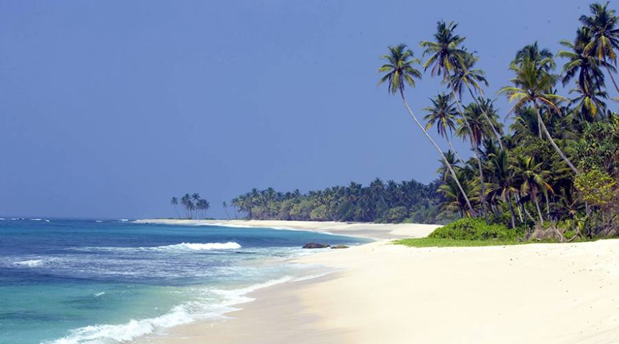 La spiaggia di Bentota