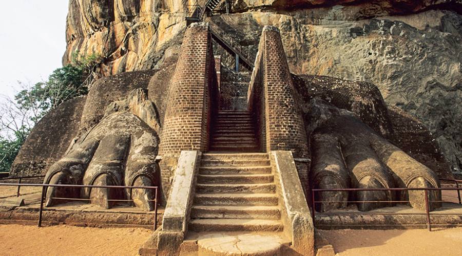 Sigiriya, l'inizio della salita alla reggia