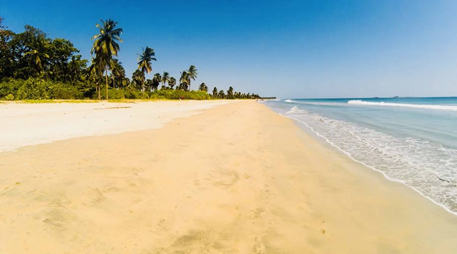 La splendida spiaggia di Nilaveli