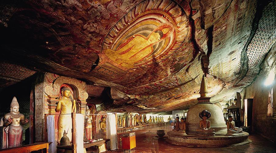 Dambulla: Tempio delle Grotte, interno 