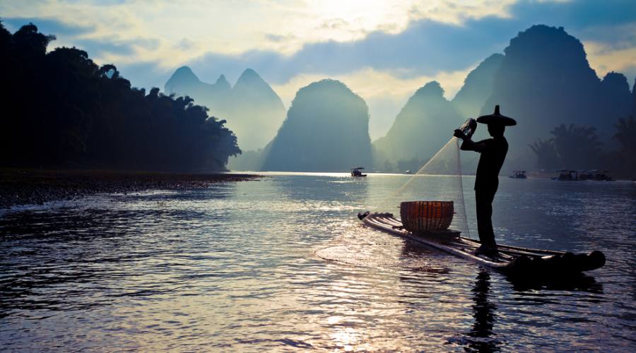 Guilin: pescatore sul fiume Li