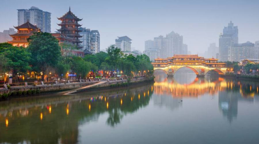 Chengdu: Anshun Bridge