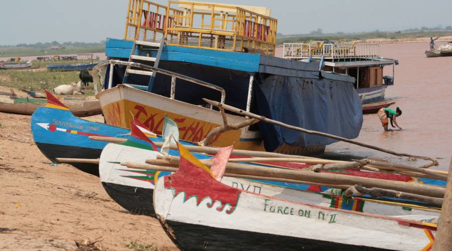 Imbarcazioni tipiche di Belo Sur Mer