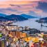 Nagasaki, skyline al crepuscolo