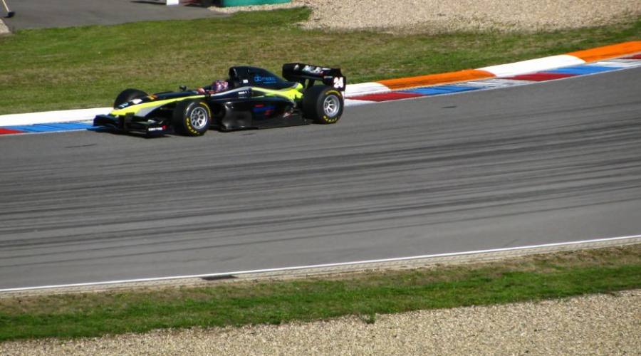 Monoposto in pista