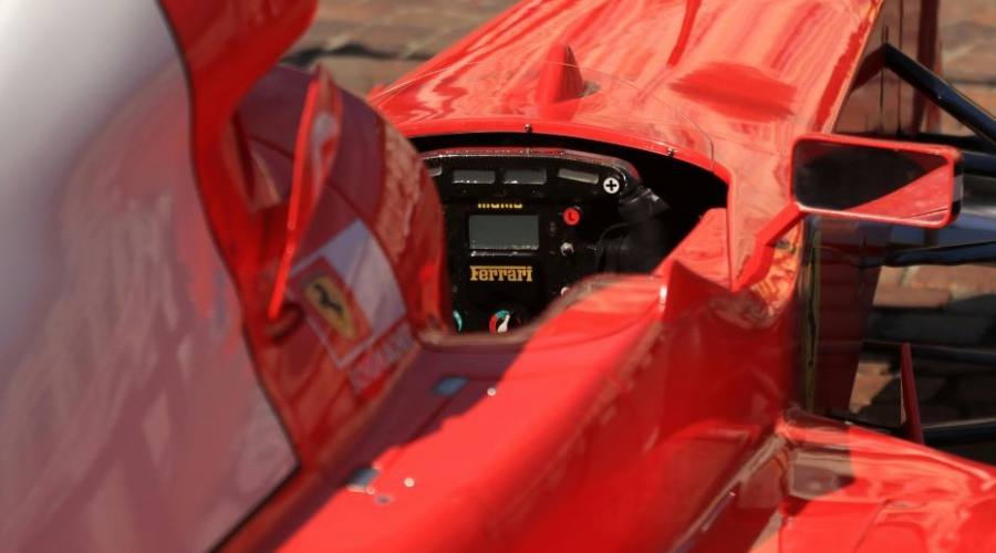 Interno Ferrari