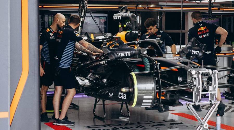 Monoposto ai box