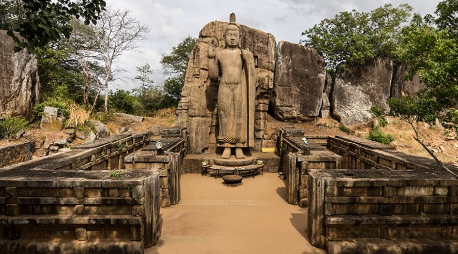 Il Buddha di Aukana