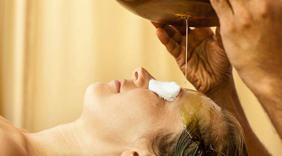 Una sessione ayurvedica