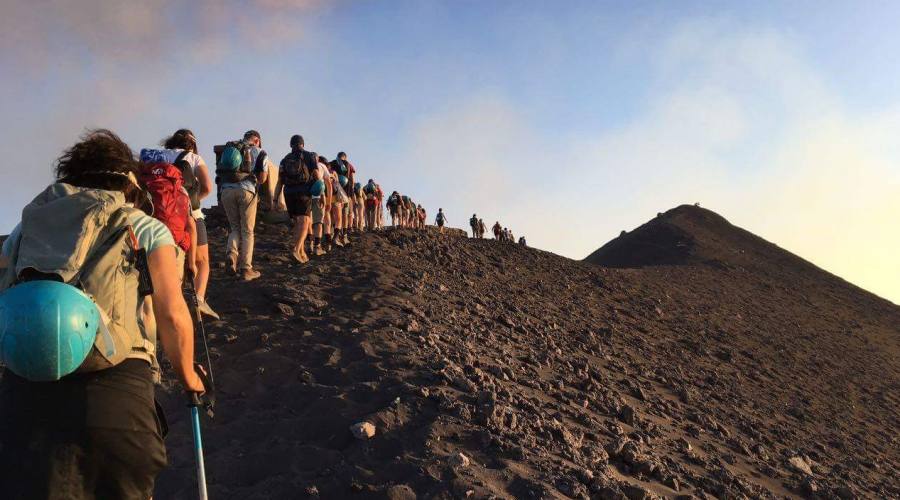 Trekking sul Vulcano