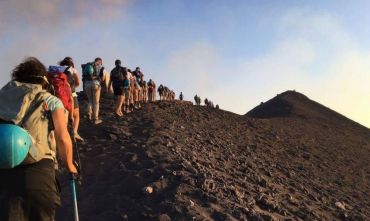 A piedi tra Terra, Acqua e Fuoco: Trekking tour alle Eolie