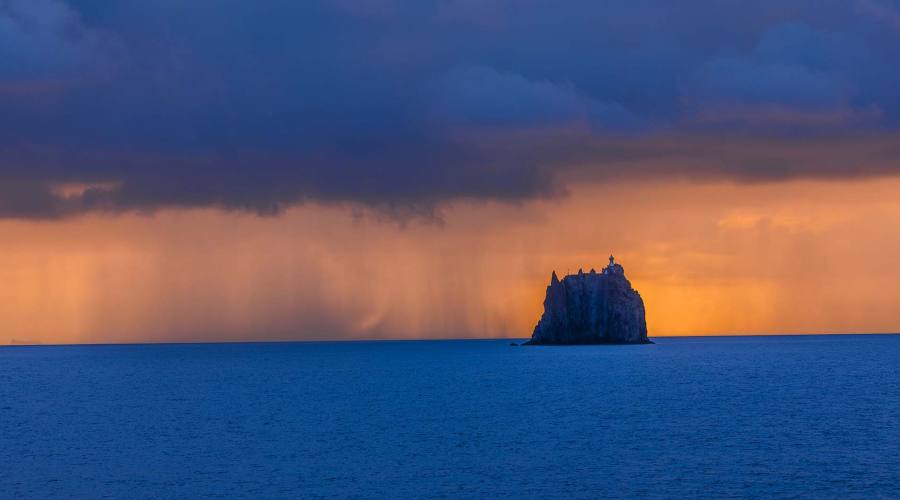 Burrasca sulle Eolie