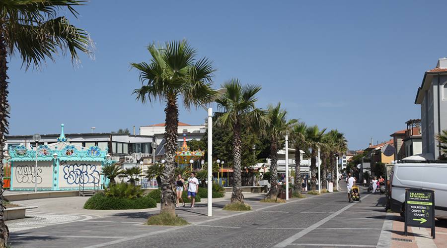 Lungomare di Marina di Cecina
