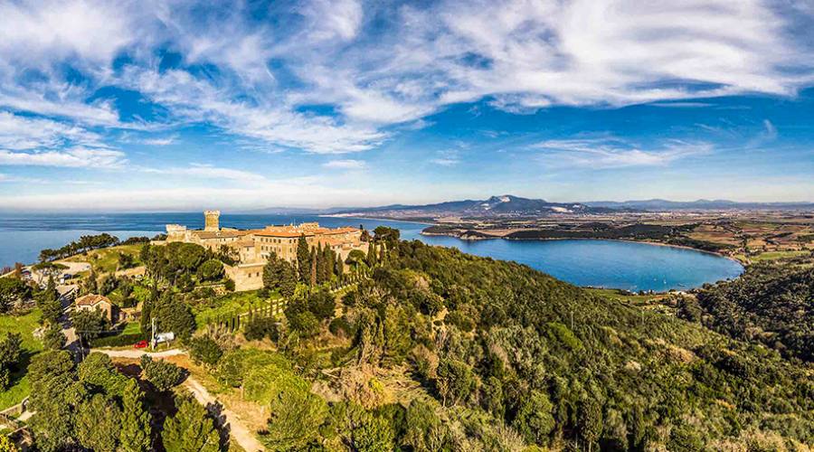 Dintorni: Populonia sul Golfo di Baratti