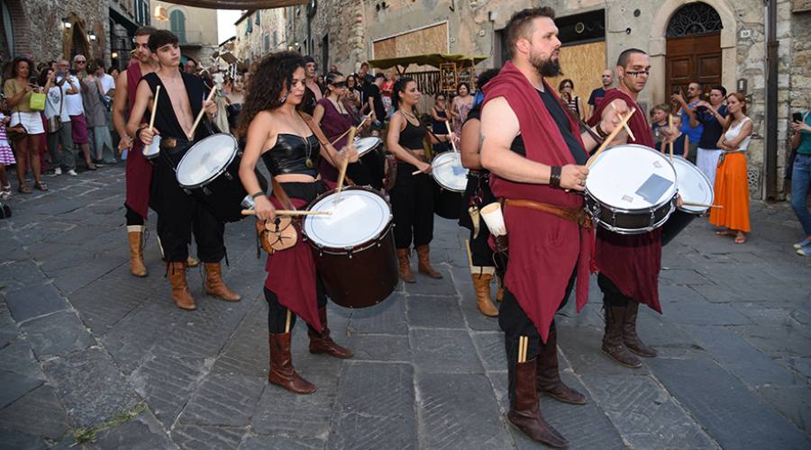 Rievocazione "Suberetum" a Suvereto