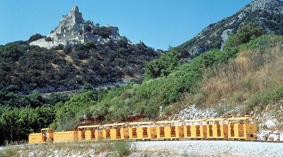 Il trenino nel Parco Archeominerario di San Silvestro