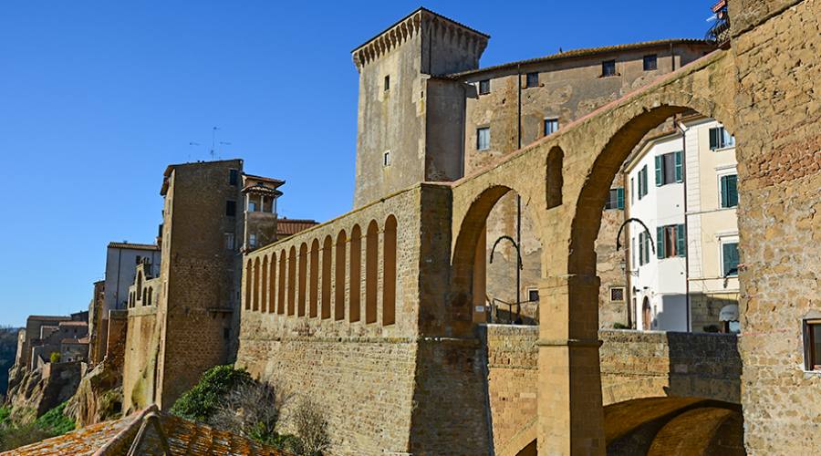 Pitigliano