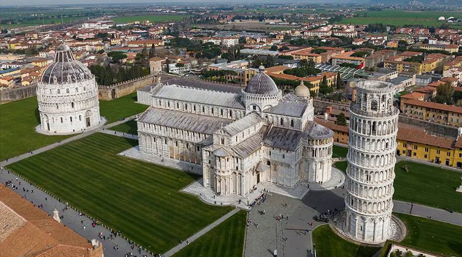 Pisa: Piazza dei Miracoli
