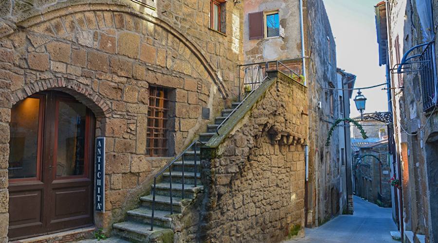 Pitigliano: un vicolo