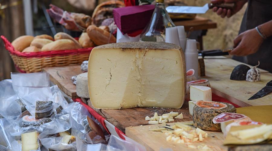 Pienza: formaggio pecorino tipico