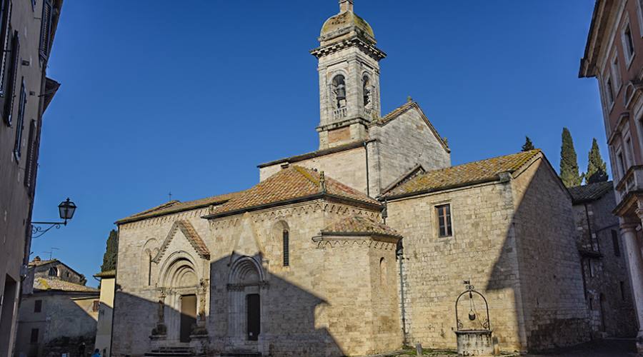 San Quirico: la Collegiata