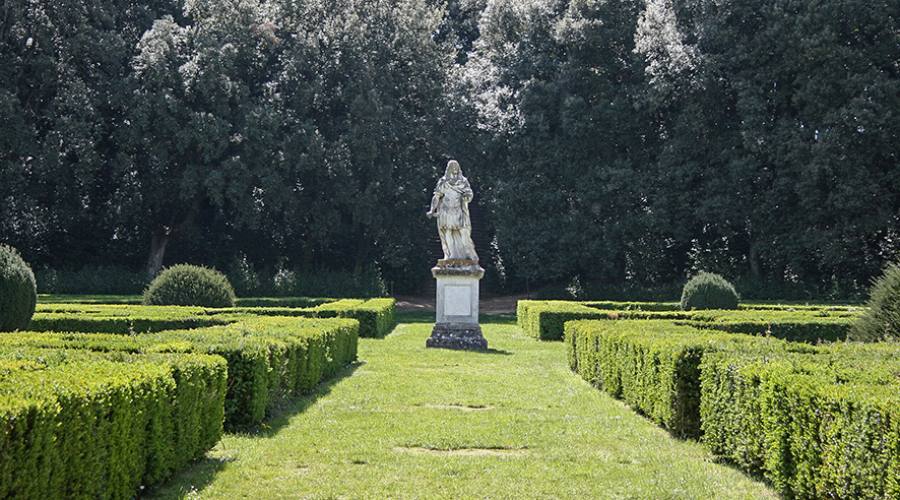 San Quirico: gli Horti Leonini