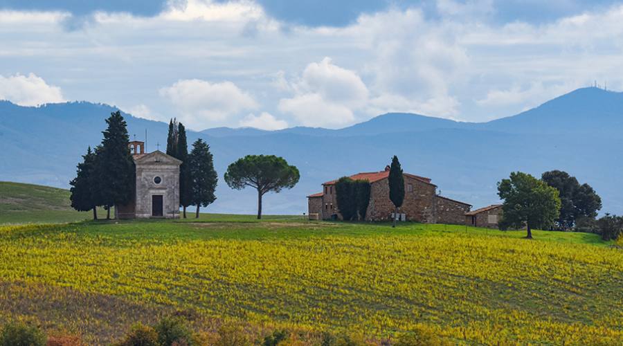 San Quirico: la Cappella di Vitaleta