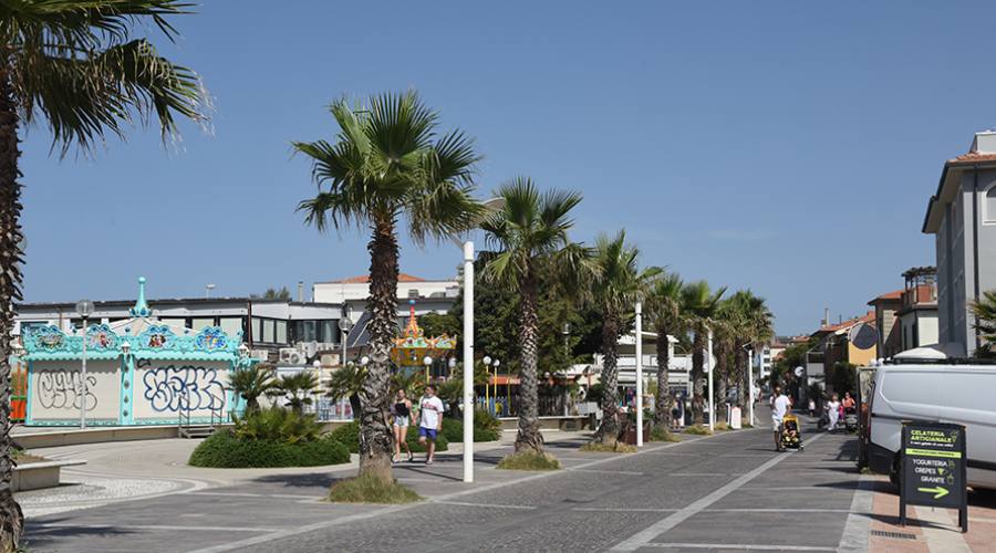 Lungomare di Marina di Cecina