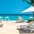 La spiaggia attrezzata del Catalonia Royal La Romana