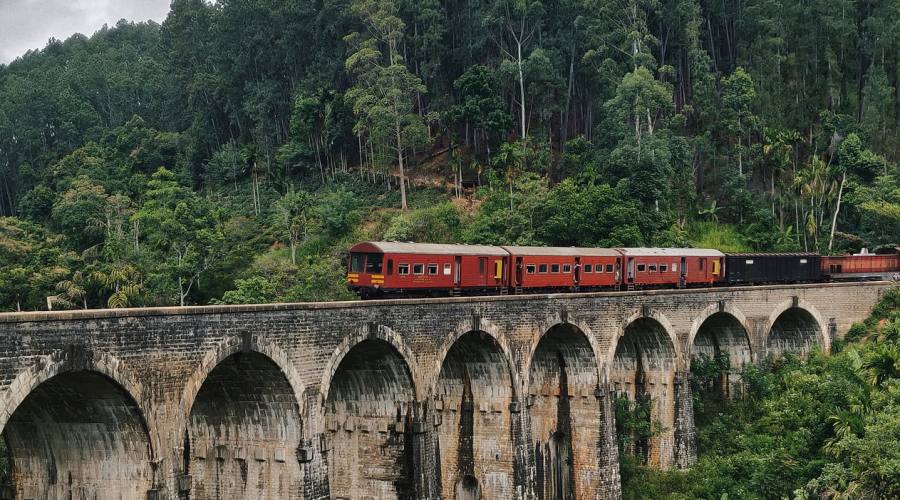 Treno tra Kandy e Ella
