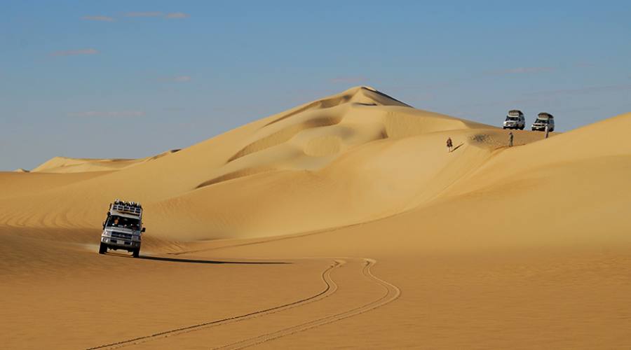 In 4x4 nel deserto