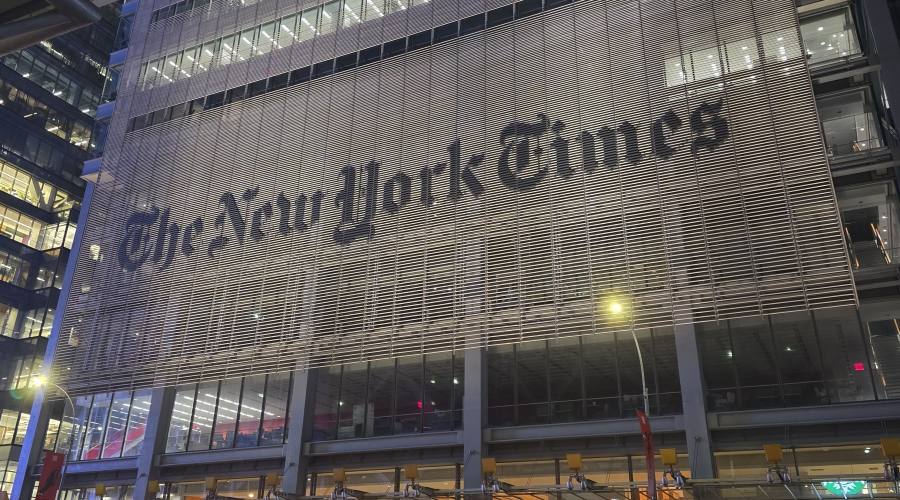 La sede del New York Times di Renzo Piano, 8th Avenue