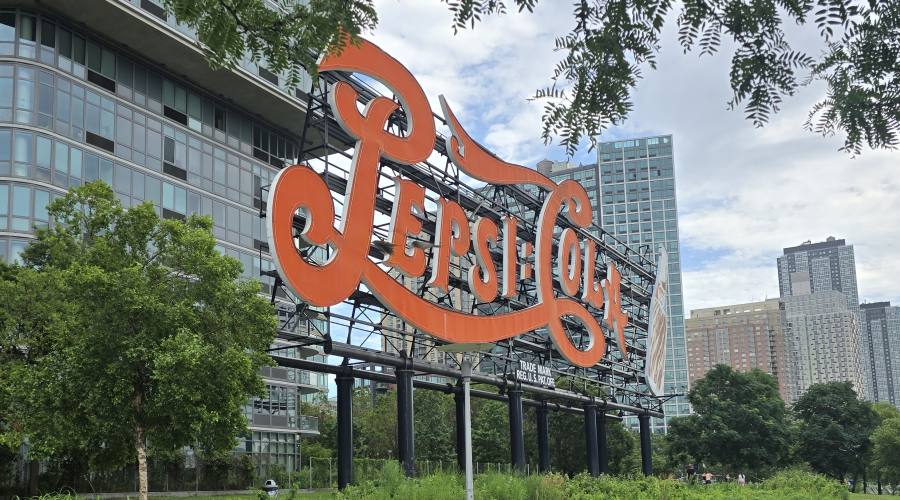 Pepsi Cola Sign, Long Island