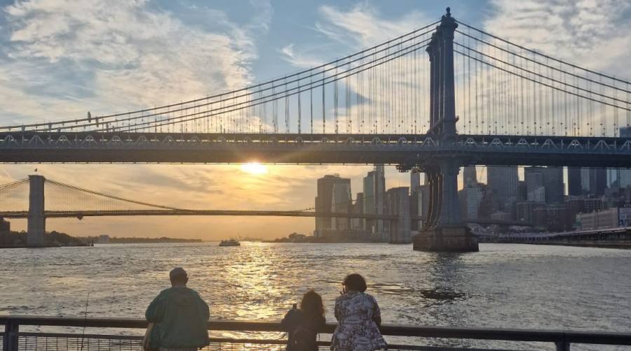Tramonto dal Pier 35, East River