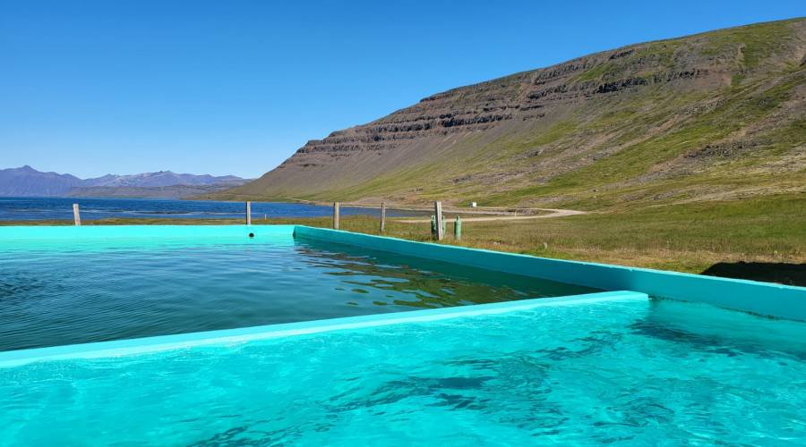 Piscina calda nei Fiordi dell'Ovest