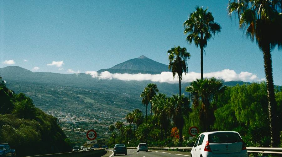 In auto verso il Teide