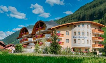 Benessere in coppia e volo panoramico tra le Dolomiti