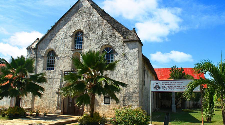 La chiesa di Siquijor