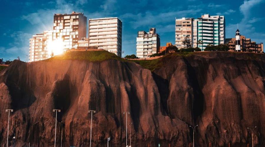 Acantilado en Lima